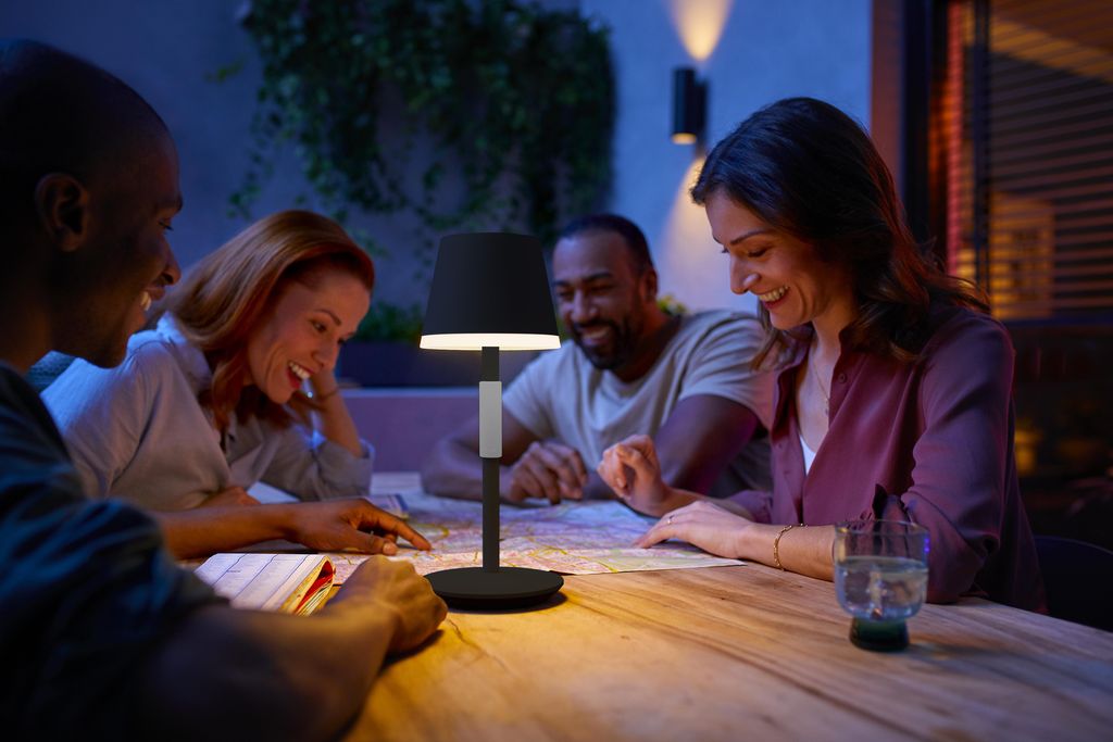 philips-hue:-portable-tischleuchte-und-weitere-produkte-vorgestellt