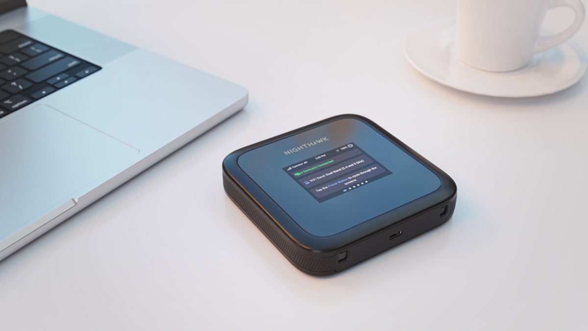 Netgear Nighthawk M3: Mobiler 5G-Router bringt WiFi 6 für unterwegs