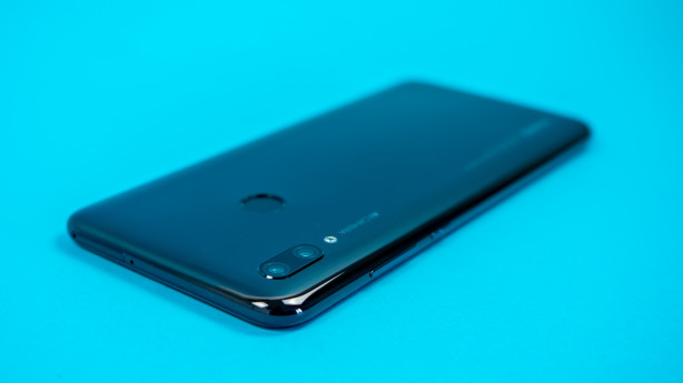 Huawei P Smart (2019) im Test: helles Display, altes Micro-USB