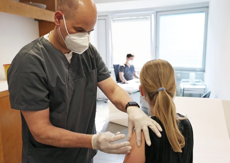 Gesundheitsminister beschließen flächendeckendes Impfangebot für Kinder zwischen 12 und 17 Jahren
