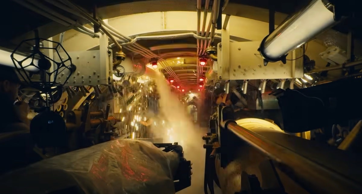 submerged:-trailer-fur-den-vision-pro-kurzfilm