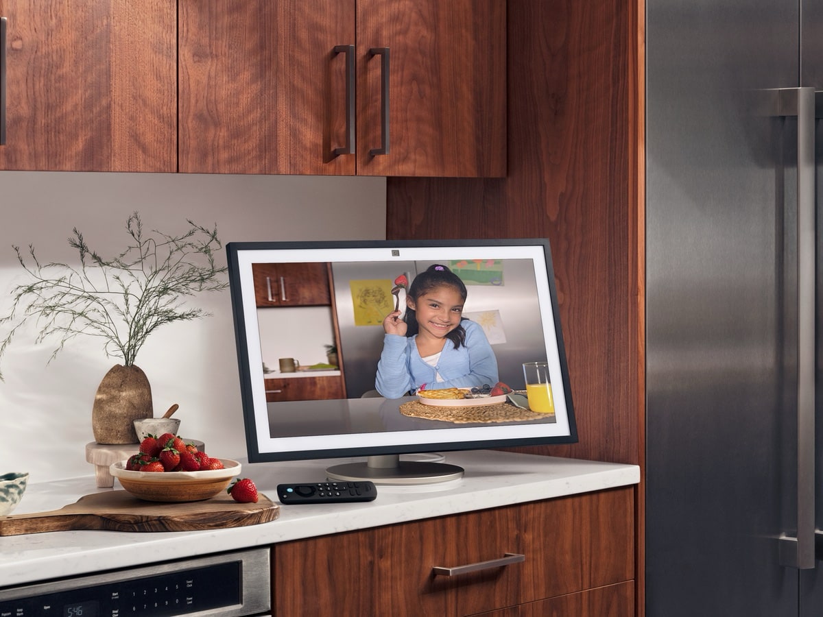 gros,-groser,-echo-show:-zwei-neue-modelle-vorgestellt-(echo-show-15-und-echo-show-21)