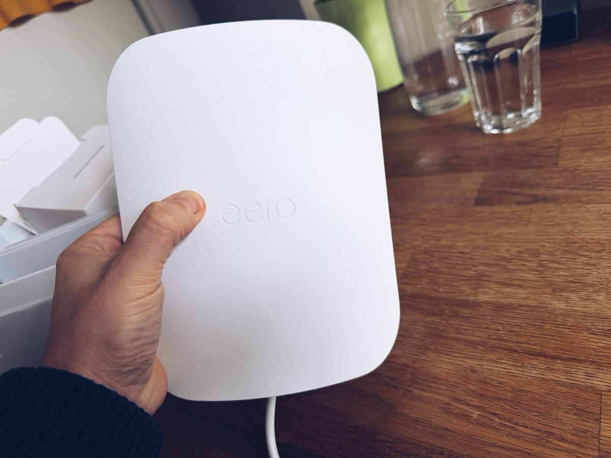 eero-outdoor-7-im-test:-wi-fi-7-fur-den-garten,-das-hat-seinen-preis