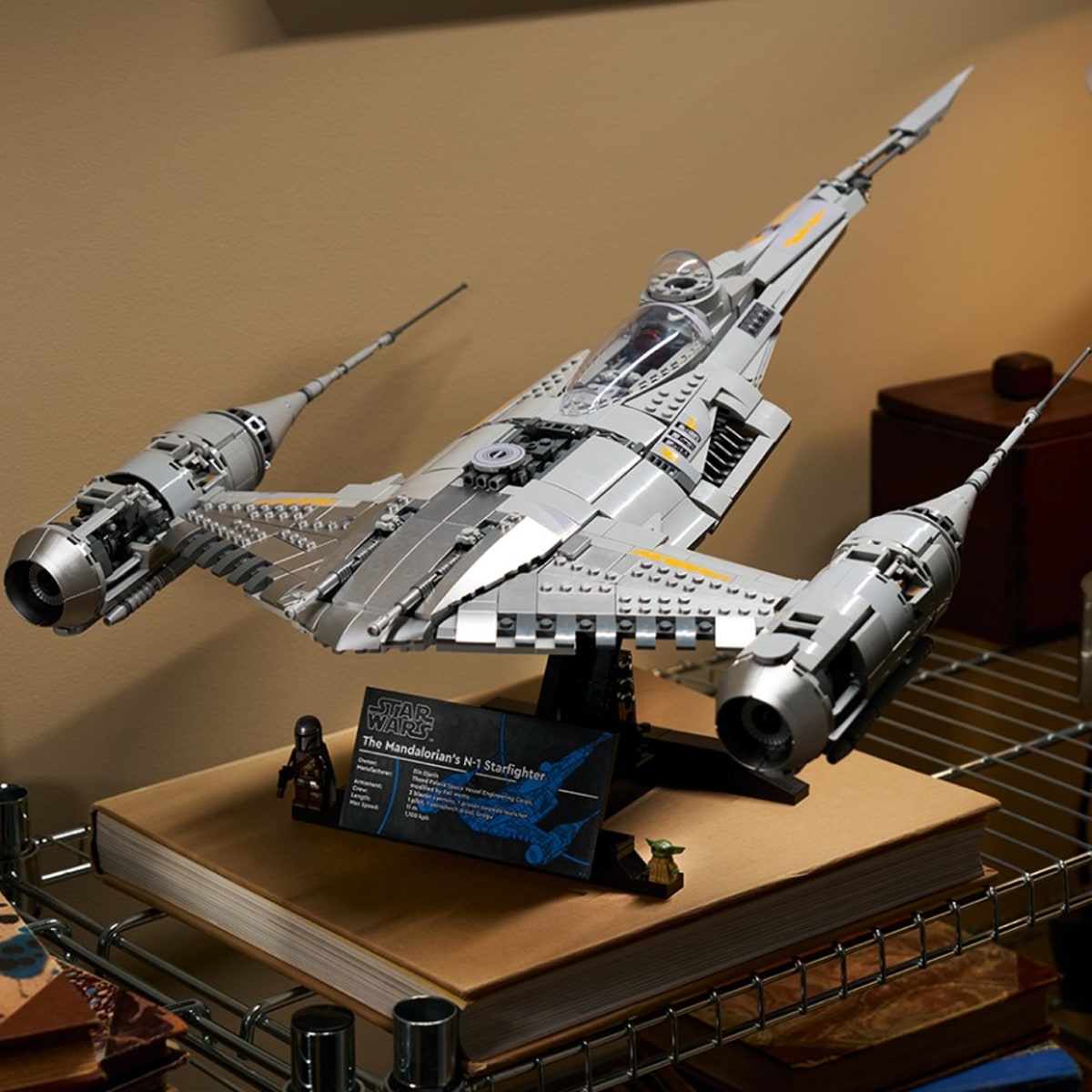 lego-ultimate-collector-series:-der-n-1-starfighter-des-mandalorianers-landet-im-mai
