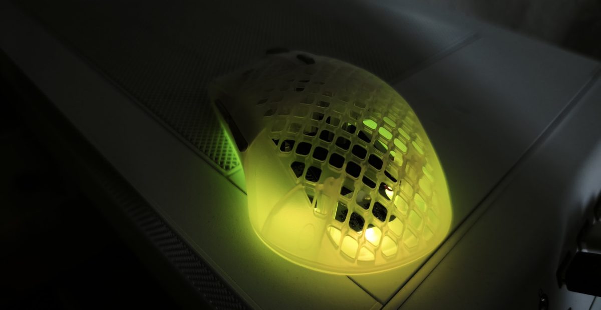 steelseries-aerox-3-wireless-gen-2:-gaming-maus-mit-waben-optik-im-test