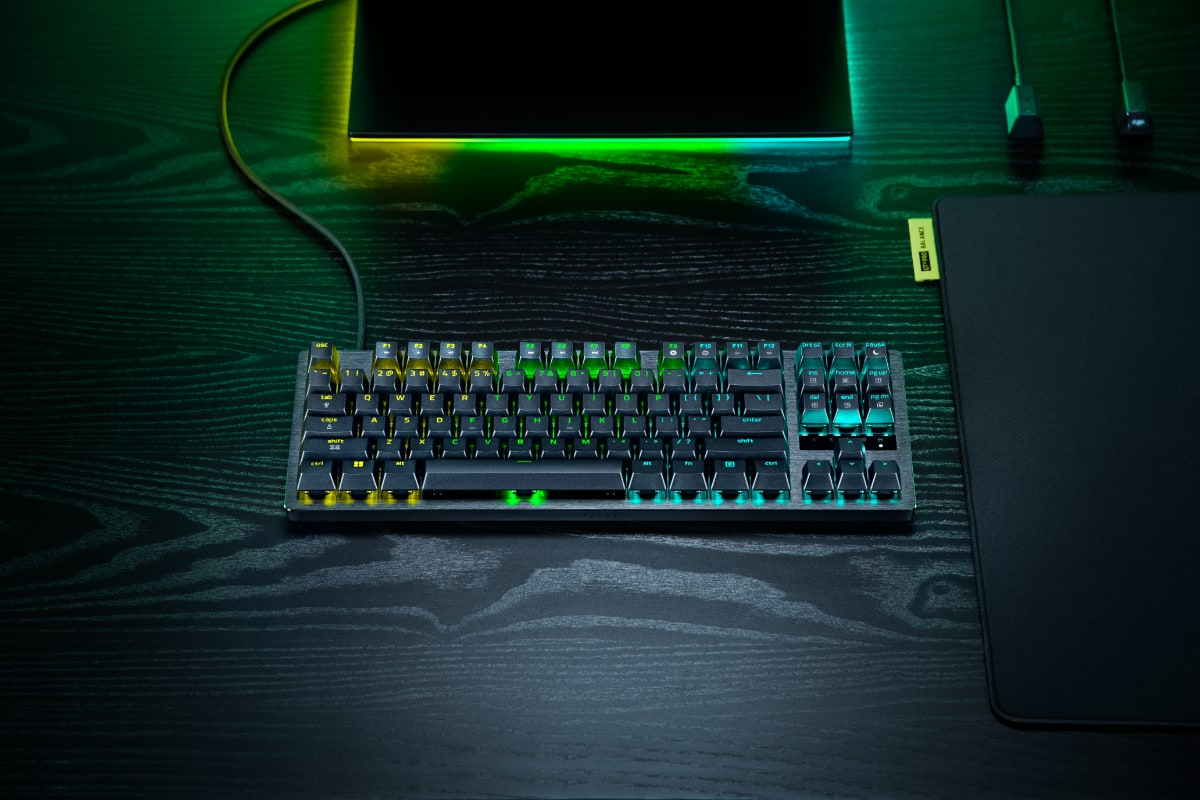 razer-huntsman-v3-tkl-8khz:-kompakte-gaming-tastatur-mit-analogen-switches-und-schneller-abfrage