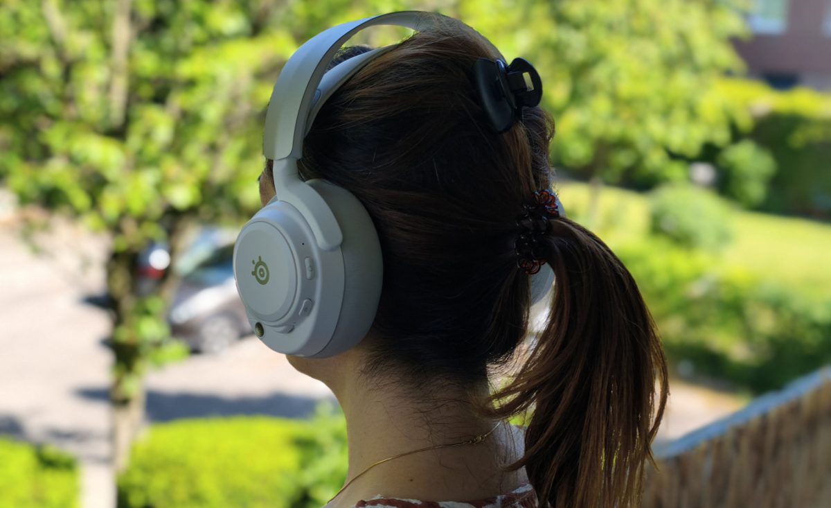 steelseries-arctis-nova-pro-omni-im-test:-gaming-headset-mit-hi-res-audio-wireless