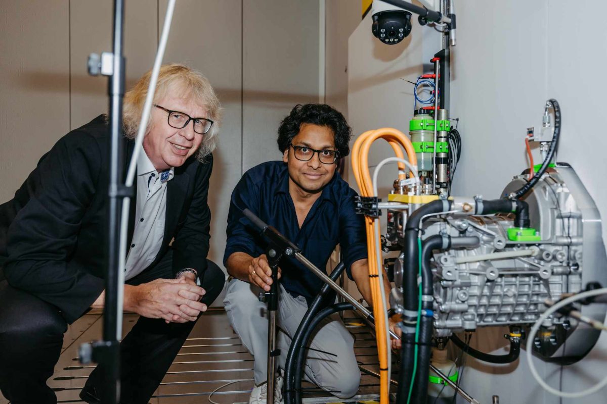 e-autos-sollen-leiser-werden:-recyceltes-reifengummi-wird-zur-losung