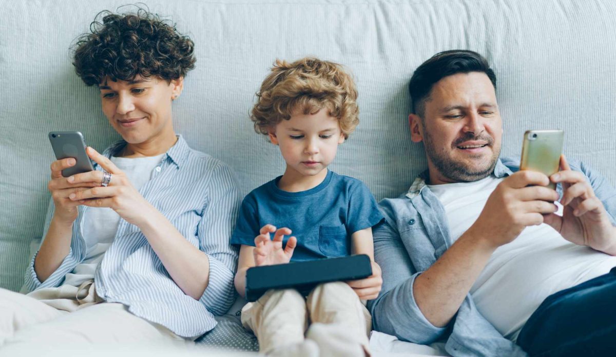 Social Media für Kinder: 12 Organisationen sprechen sich gemeinsam gegen ein Verbot aus