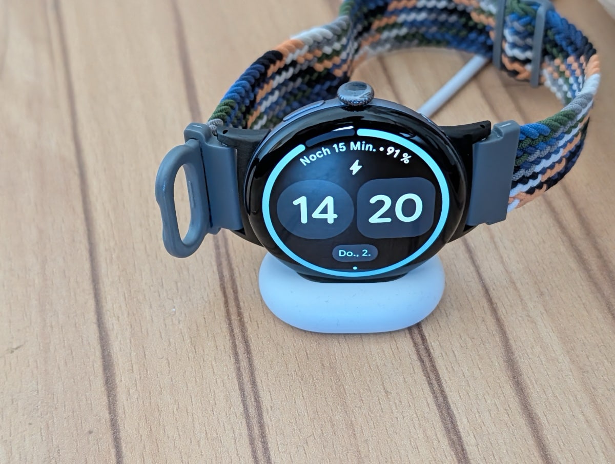 pixel-watch-5:-vier-modellvarianten-tauchen-in-fcc-unterlagen-auf